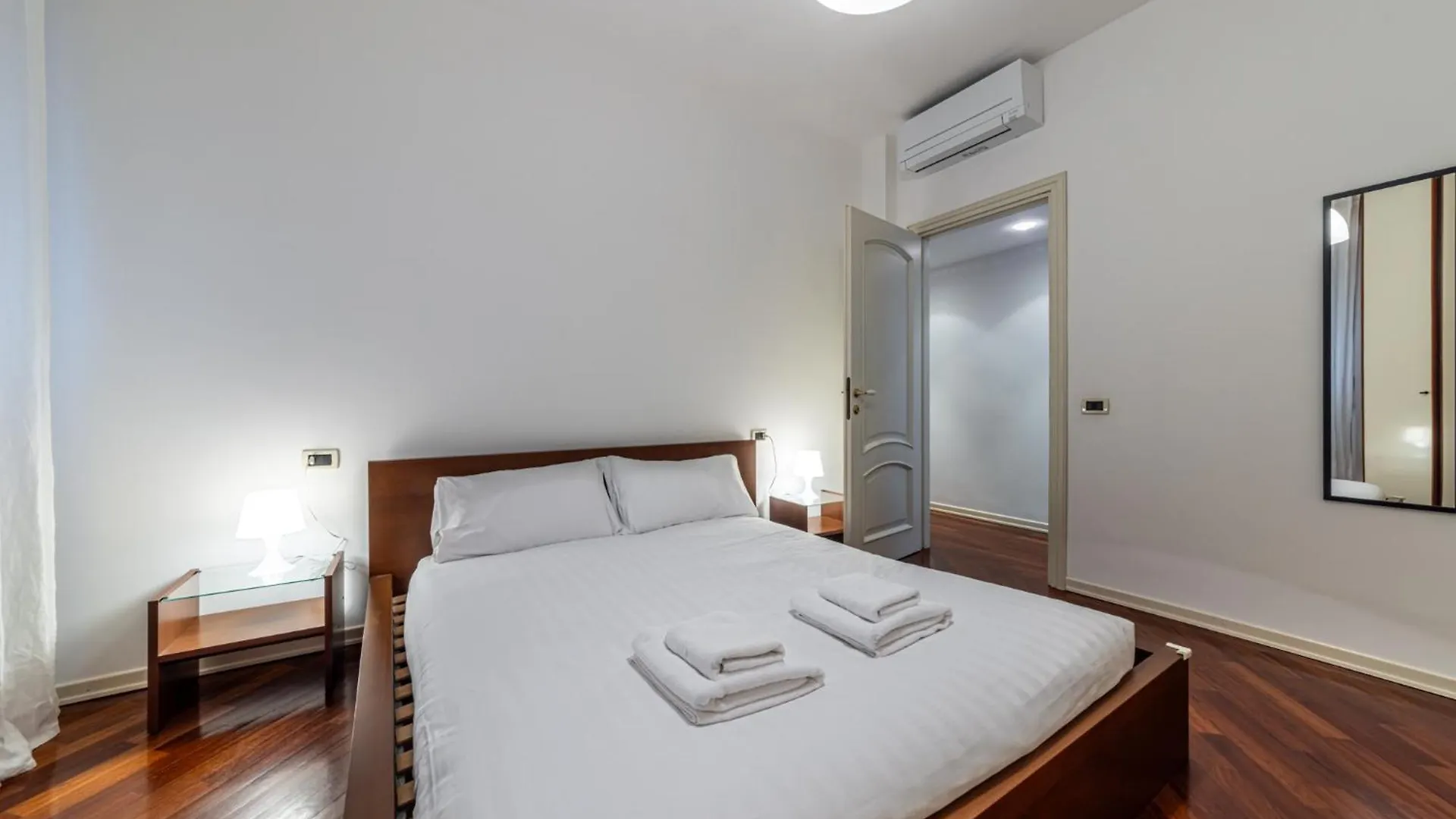 Filiberto Charme Apartment Μιλάνο 0*,  Ιταλία